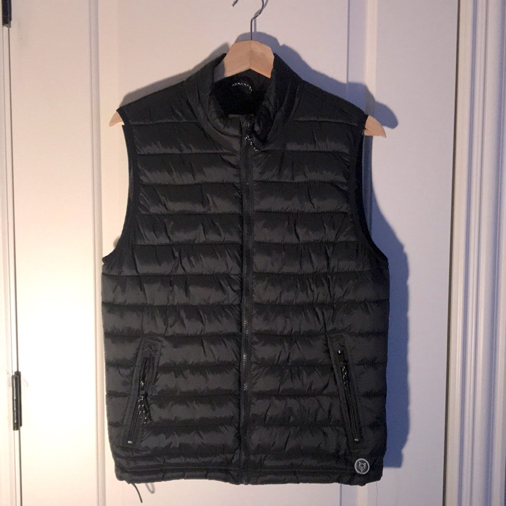 Black Puffer vest with zippered pockets